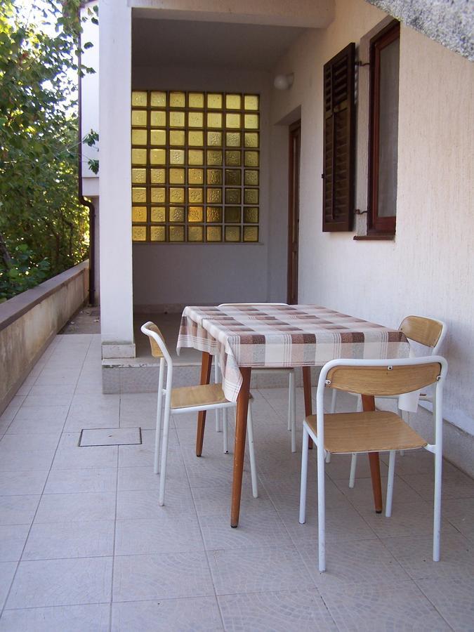 Apartments Ivan 1031 法扎纳 外观 照片